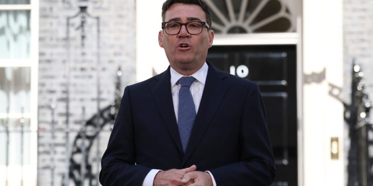Cine este Andy Burnham, noul prim-ministru al Marii Britanii