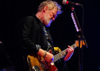 Muzicianul Glen Hansard, premiat cu Oscar, a murit la 56 de ani
