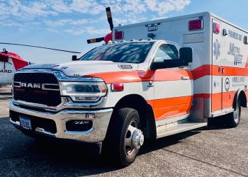 Un paramedic dă în judecată angajatorul pentru supravegherea pacienților