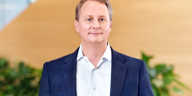 Charter finalizează achiziția Cox și creează un gigant telecom