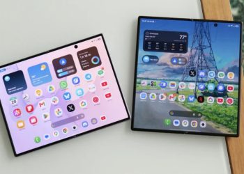 Samsung pregătește un telefon pliabil mai lat, optimizat pentru video