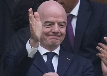 UEFA îl amenință cu judecata pe Gianni Infantino